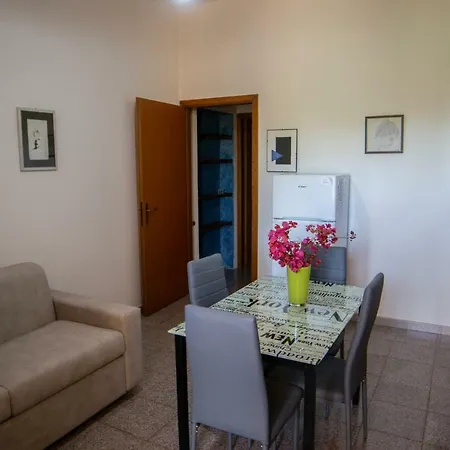 Gladyr Apartment *